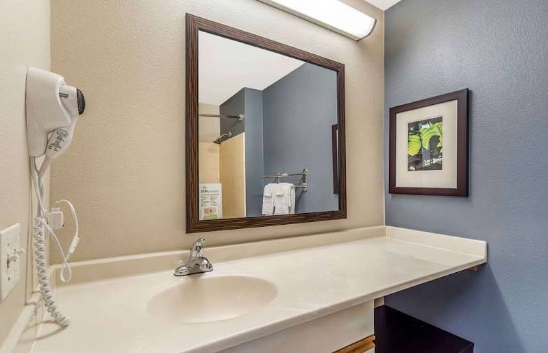 Extended Stay America Select Suites- Chicago - Naperville - East